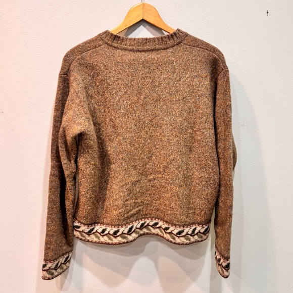 Vintage Woolrich Wool V-Neck Leaf Detail Khaki Sweater Women’s Size Medium - Picture 8 of 12